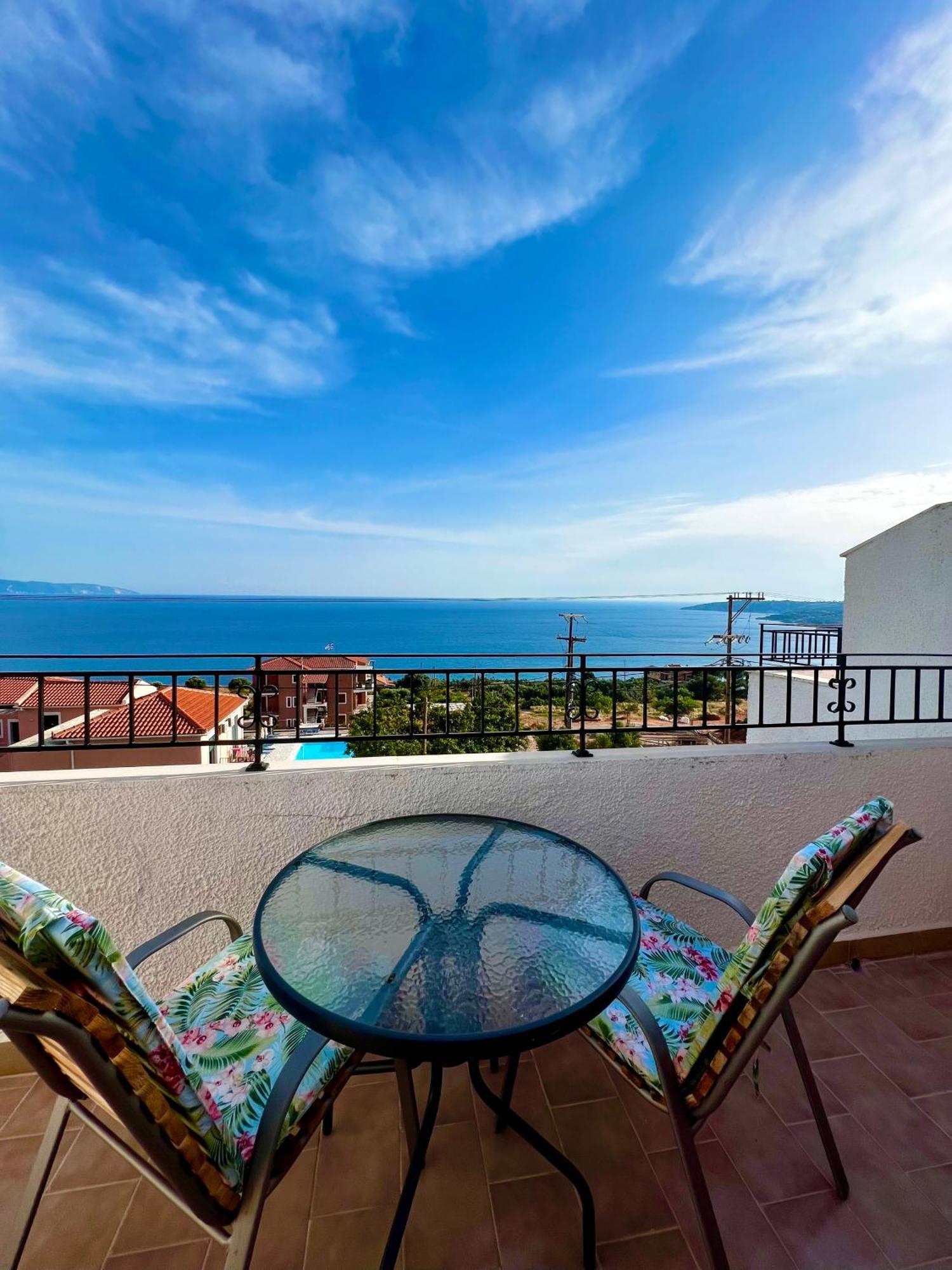 Ocean Front Studios 77 Lourdata  Bagian luar foto